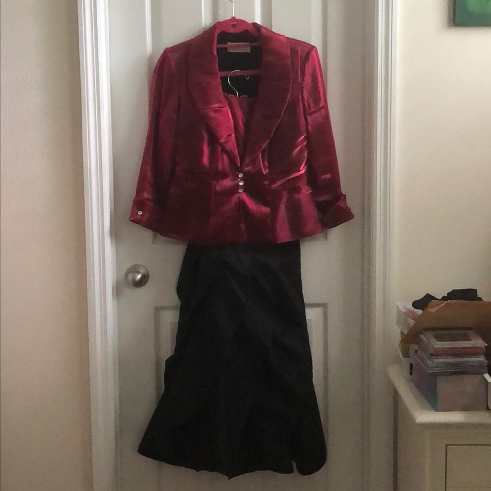 Red & Black 3 Piece Set❣️